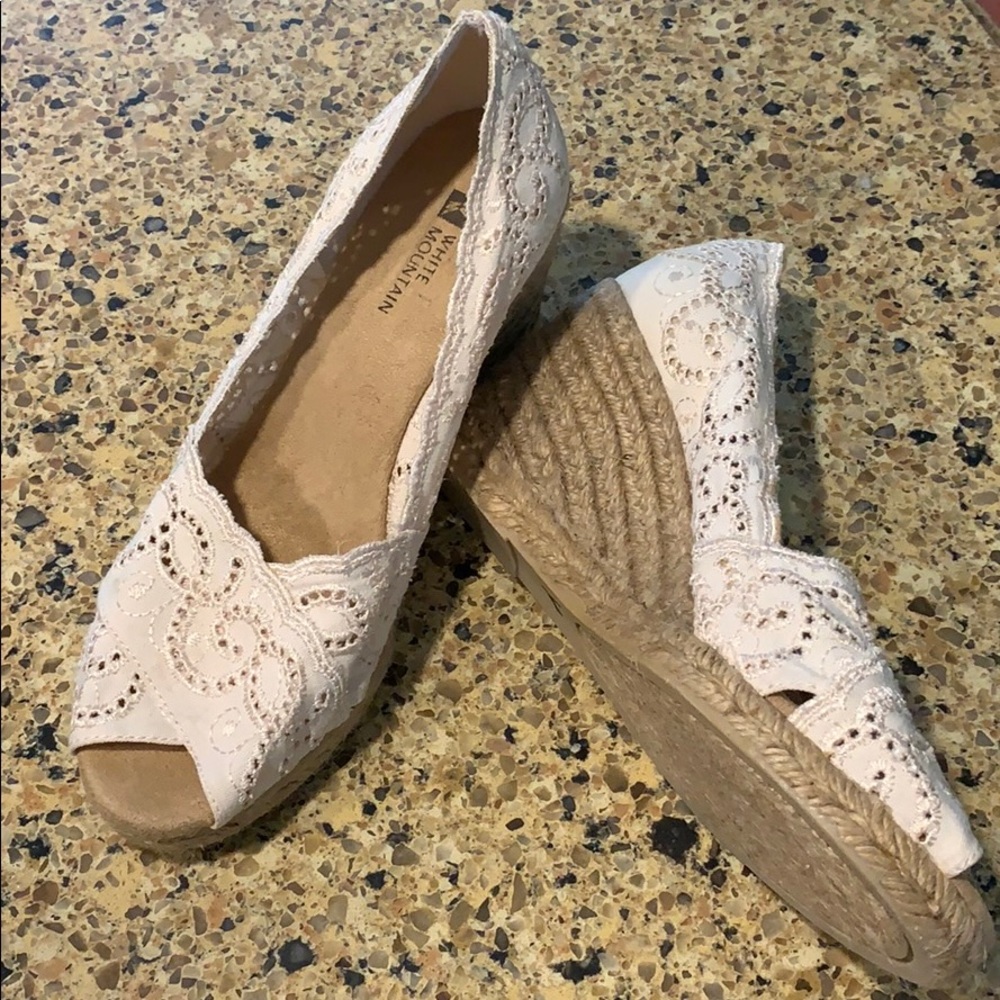 White Mountain Wedge Shoes